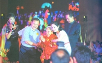 公司提倡孝义文化，增进和气家庭建设