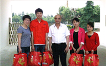 汶上公司向职工子女赠予“六一”儿童节礼物