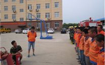 金乡公司联合县消防大队开展“消防知识培训”运动