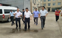 李洪文县长一行到汶上公司视察青岛峰会时代清静生产事情